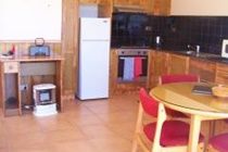 Islander Lodge Apartments Burnt Pine Buitenkant foto